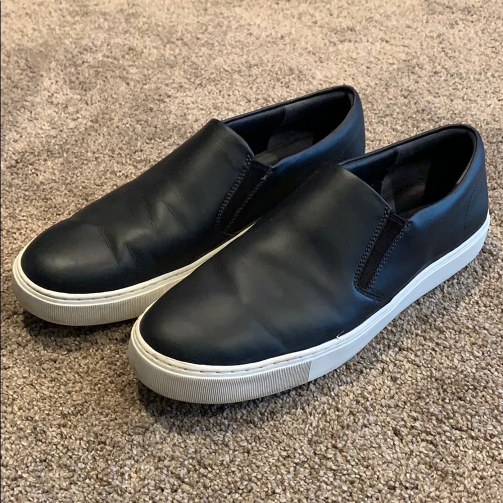Vince blue leather slip on sneakers